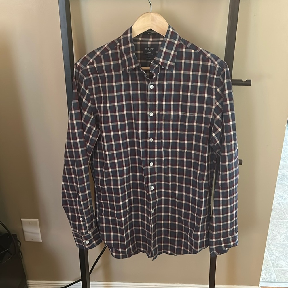 J. Crew Factory Slim Flex Shirt in red, white, blue plaid, Men’s Size Small